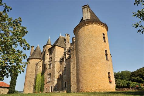 Le Château des Ducs de Bretagne: Arkkitehtuurinen ihme ja historiallinen aikakapseli!