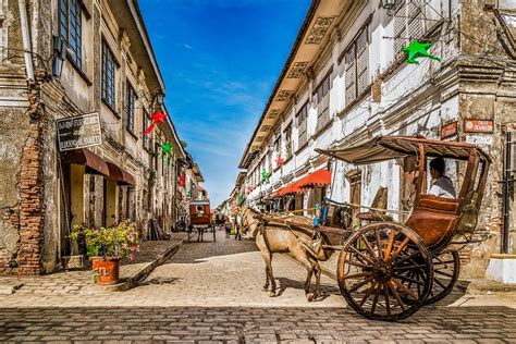 Vigan's Calle Crisologo: A cobbled journey into Philippines' Spanish colonial past!